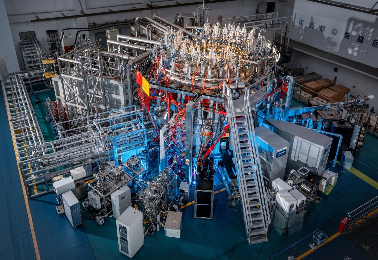 HL-3 tokamak in its experimental hall
