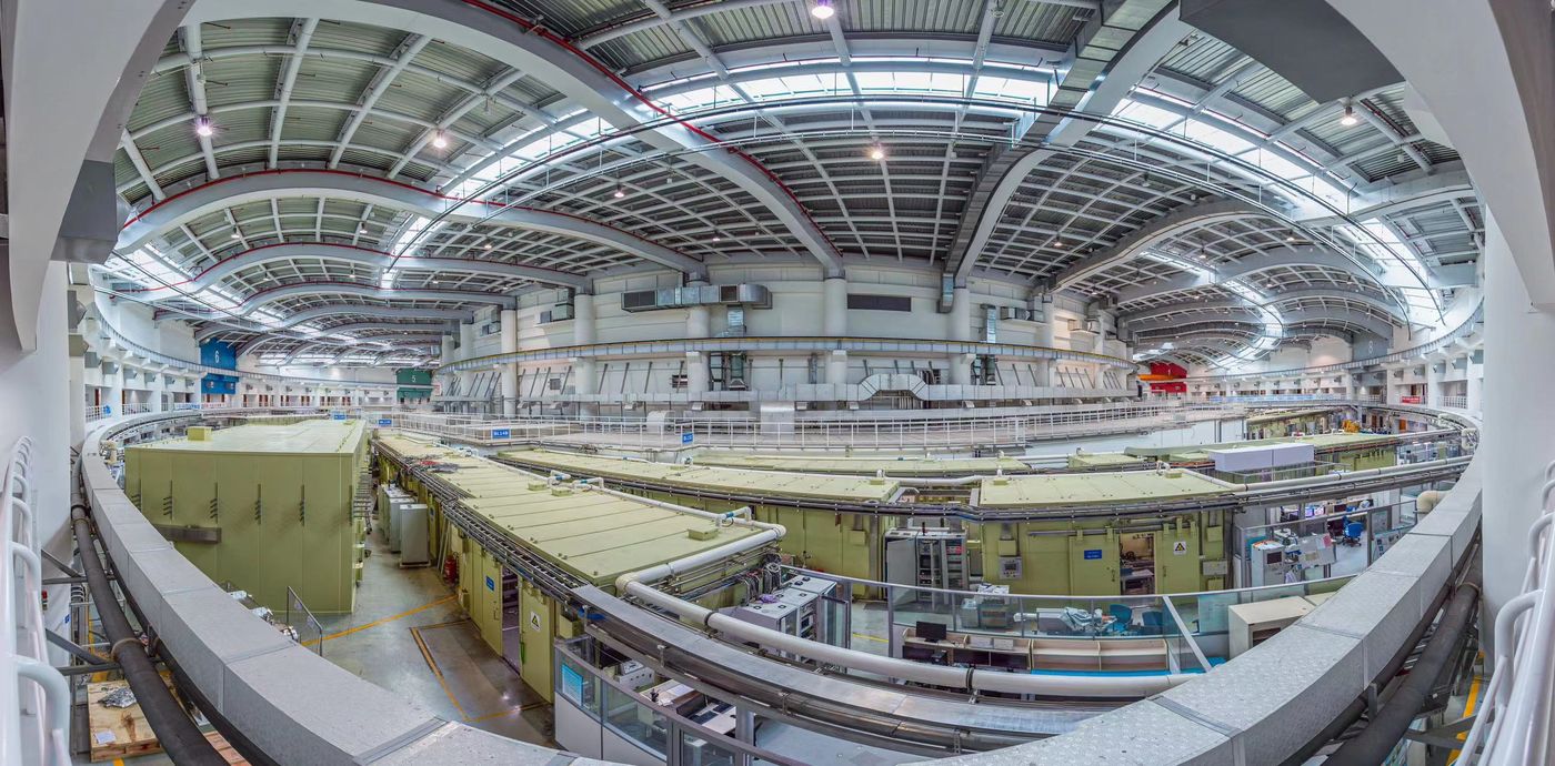 SSRF storage ring hall